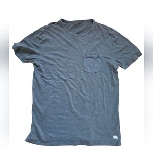 Vuori Front Pocket T Shirt Khaki Green Size M